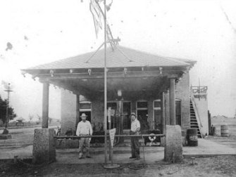 Magnolia Station