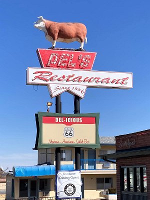 2022-02 Tucumcari - Del's by David McElyea 1