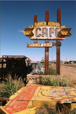 2021-12-28 Tucumcari - Ranchhouse Cafe with old truck (1)