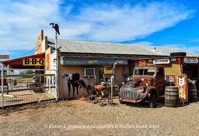 2022-07 Tucumcari - Watson's Barbecue and Tucumcari Ranch Supply by Elmer Teodoro 4