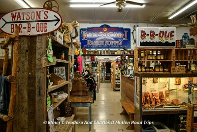 2022-07 Tucumcari - Watson's Barbecue and Tucumcari Ranch Supply by Elmer Teodoro 6