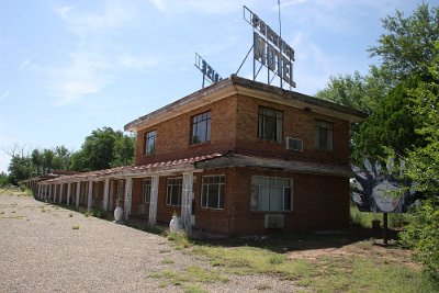 2015-07 Tucumcari - Paradise Motel by Frank Jamieson 2