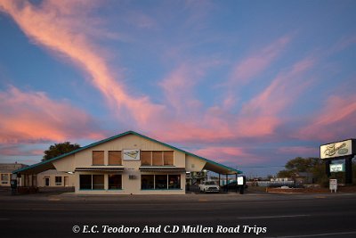 2021-11 Tucumcari - Roadrunner Lodge