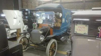 2019-05-11 Moriarty - Lewis Antique Auto & Toy Museum (24)