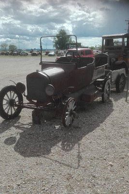 2019-05-11 Moriarty - Lewis Antique Auto & Toy Museum (37)