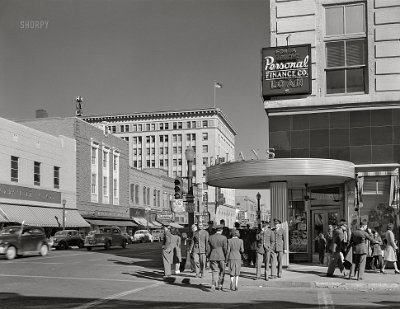 1943-02 Albuquerque - West Centrral avenue https://hdl.loc.gov/loc.pnp/fsa.8d14823