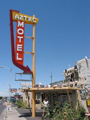 2008-05 ABQ - Aztec Motel 1