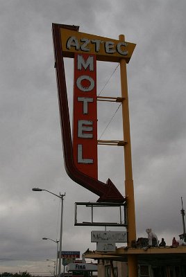 2008-05 ABQ - Aztec Motel 4