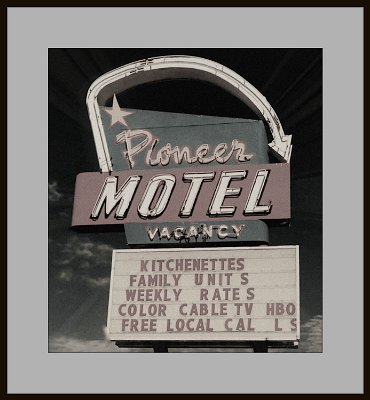 201x ABQ - Pioneer motel by James Seelen