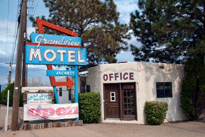 2023 ABQ - Grandview motel by David Bales