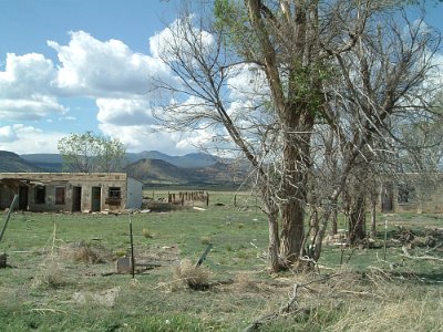 2005-05-15 Cubero - Mnt Taylor motel (6)