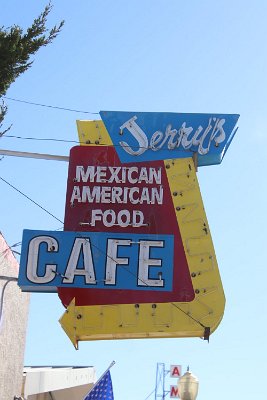 2022-05 Gallup - Jerry's cafe by Corey Hapgood