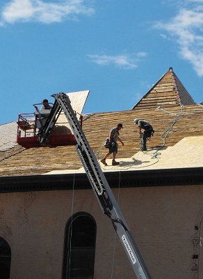 2020-06-09 Holbrook - new roof on the courthouse (2)