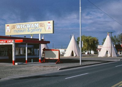 1979 Holbrook - Wigwam motel