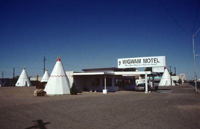 1996 Wigwam hotel (1)