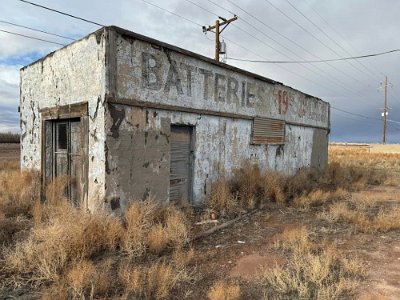 2023 Holbrook - Battery shop by Kevin Arthur 1