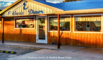 2021-11-17 St. Joseph - Esthers Diner by Elmer Teodoro