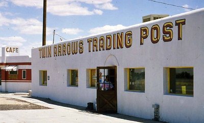 1997 Twin Arrows trading post