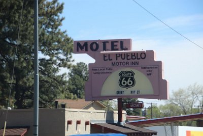 2022-06 Flagstaff - El Pueblo motel by Corey Hapgood 2
