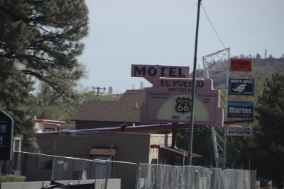 2022-06 Flagstaff - El Pueblo motel by Corey Hapgood