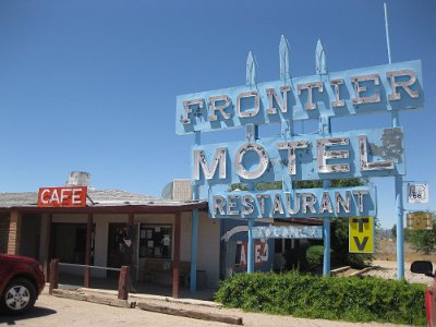 2010-06 Truton - Frontier motel