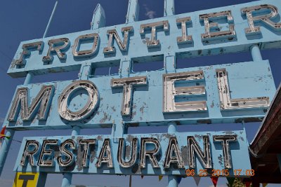 2015-06-25 Frontier motel by Rob Medlin