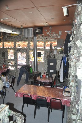 2017-05-16 Oatman Hotel (6)