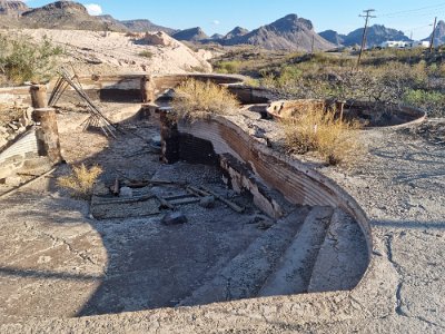 2022-07-18 Oatman - Swimming pool (2)