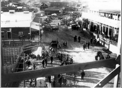 1915 Oatman - Photo taken from the Walsh Building