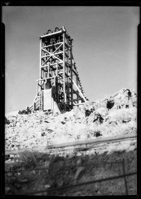 Tom Reed Mine, Oatman, AZ, 1932 [image 3] Photograph of mining equipment, Oatman, AZ, 1932.