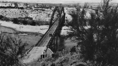 1923 Old Trails Arch bridge