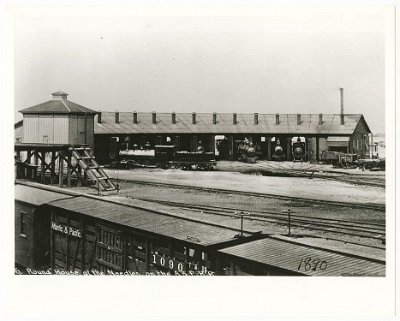 189x Needles - Atlantic and Pacific Railroad Roundhouse