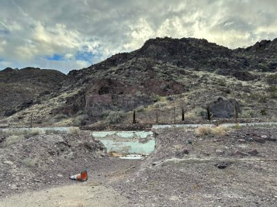 2021 Newberry Springs - The Cliff House swimming pool