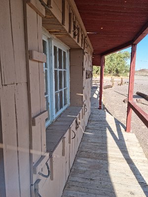 2022-07-18 Newberry Springs - Cliff House (4)