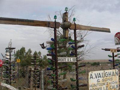 2009-05 Bottle Tree Forest (20)