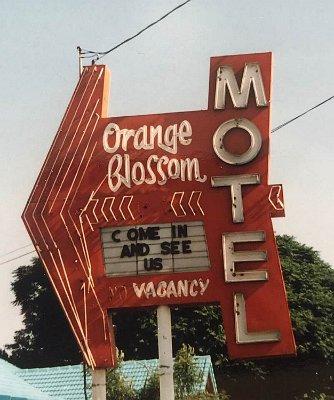 199x San Bernardino - Orange Blossom motel