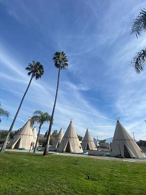 2021-11-19 Rialto - Wigwam hotel by Mark S Bowman 1