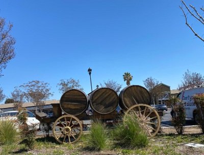 2022 Rancho Cucamonga - Thomas Winery by Linda Patin (3)