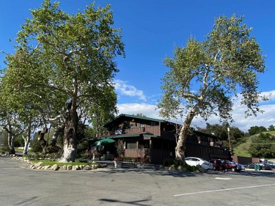 2022-03 Rancho Cucamonga - Sycamore Inn by Linda Patin 5